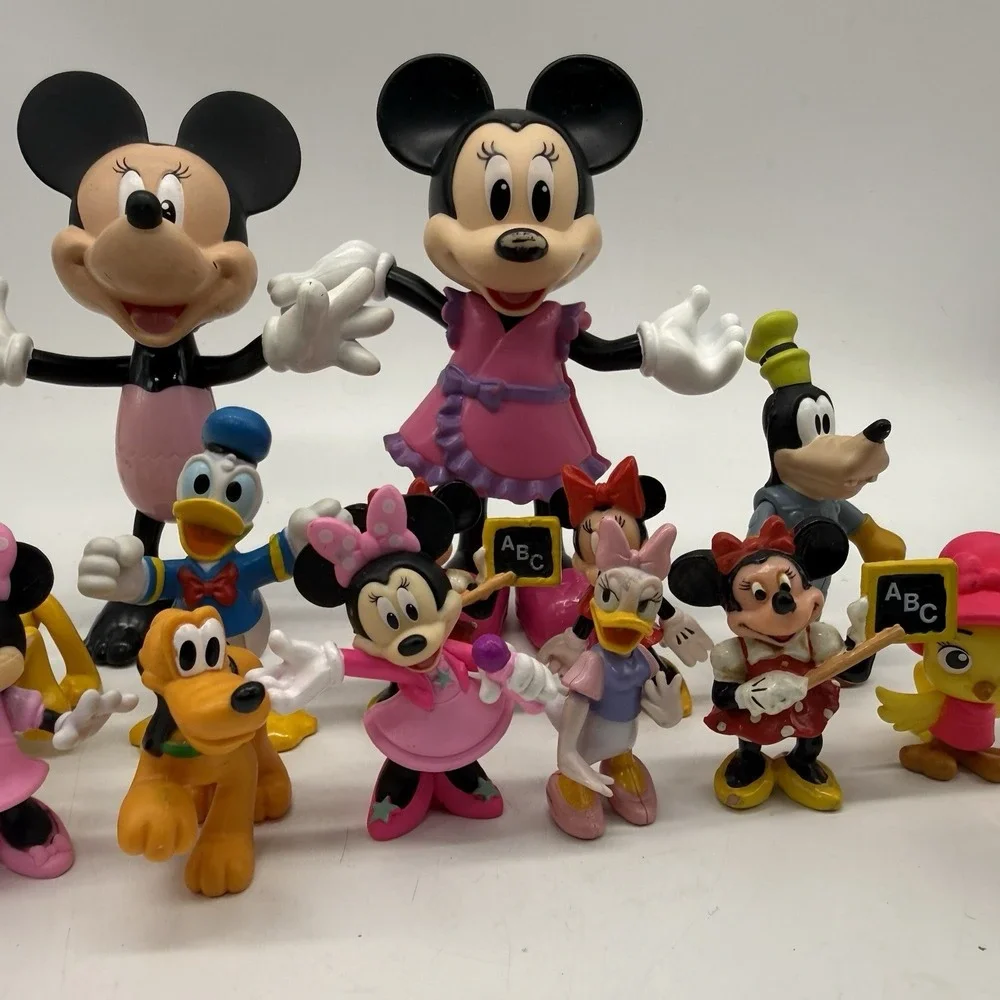 Disney Mixed Lot Of Minnie & Friends Lot Donald Goofy Daisy Pluto Cake Toppers
